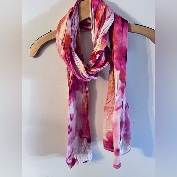 Coldwater Creek scarf - Picture 1 of 2